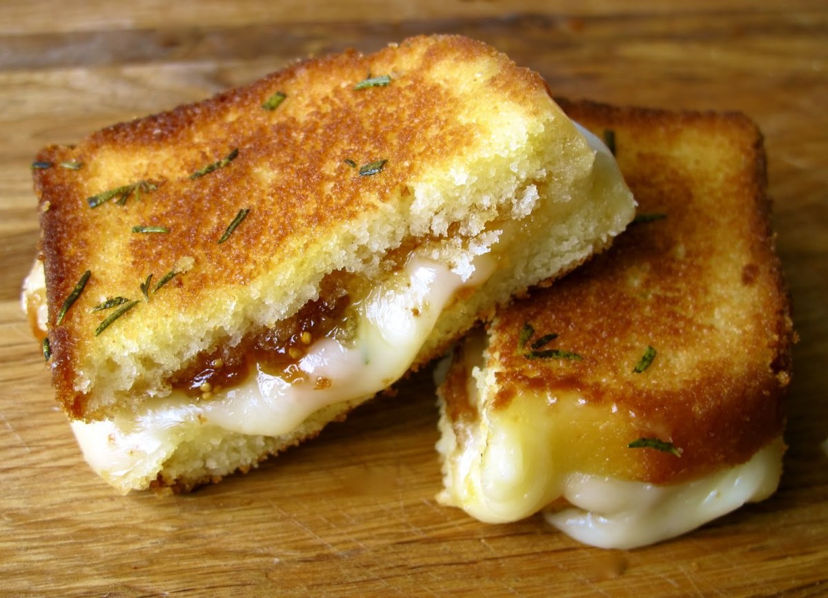 Pound Cake Grilled Cheese With Brie, Fig Jam, and Rosemary Butter