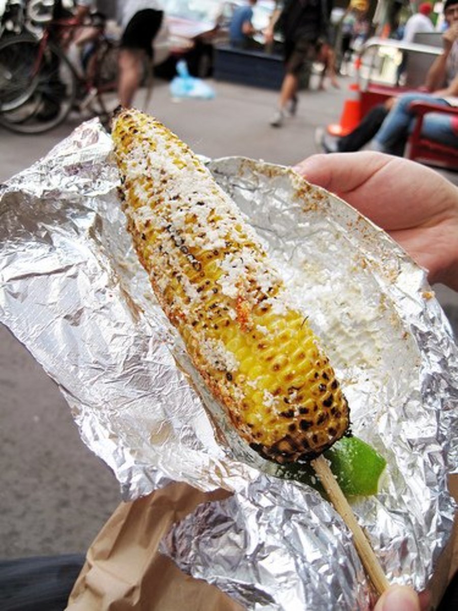 This article will show you how to make delicious Mexican corn on the cob.