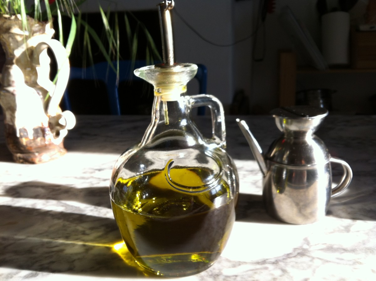 Extra virgin olive oil for all recipes